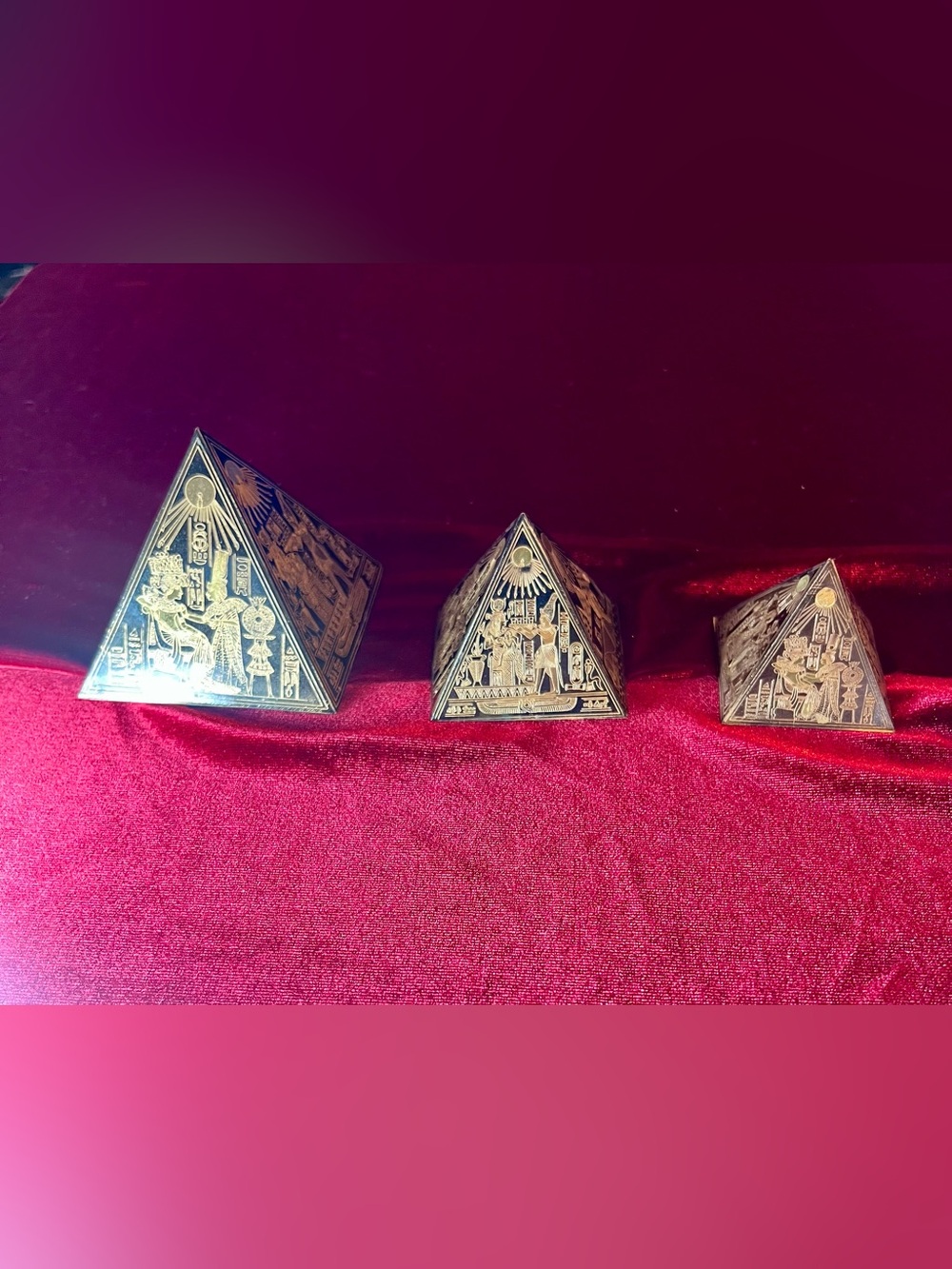 Egyptian Pyramids, set of 3Decorative Mini Pyramids - Black & Brass, Home Accent